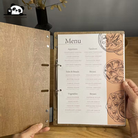 Protège-menus en bois de noyer Panda Hospitality, format A4, avec logo sculpté, reliure agrafée, feuilles interchangeables imprimées