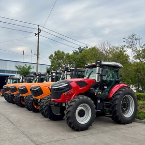 Tracteur agricole multifonctionnel Tavol haute performance 180 CV 4 roues motrices 6 cylindres pour l'agriculture - Product Image 3