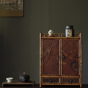 Meuble de rangement double porte Meilu Bamboo Cliff Rock pour salon, avec design antique - Product Image 3