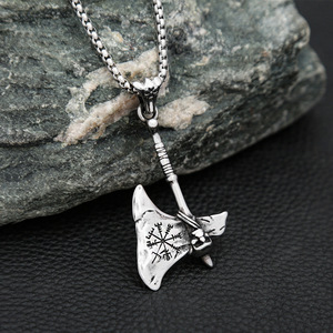 Collar con colgante de acero inoxidable Viking Tomahawk de Yunnique, joyería de moda para hombre, diseño de calavera, estilo nórdico - Product Image 2
