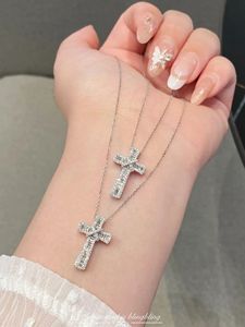 Xinfly 18k White Gold Diamond 0.42ct <b>Cross</b> Necklace - Product Image 5