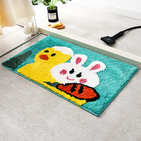 Tapis moderne de haute qualité en forme de lapin, motif dessin animé, style sneaker, avec logo, style citrouille et détails capitonnés