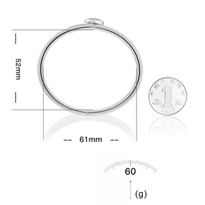 Pulsera de latón con logotipo personalizado, precio de fábrica al por mayor, chapada en platino/plata, con diseño de flor esmaltada y cristales brillantes de imitación. - Product Image 4