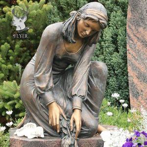 Diseño moderno Chica <span class=keywords><strong>de</strong></span> pie con pájaro Escultura <span class=keywords><strong>de</strong></span> bronce Figura <span class=keywords><strong>de</strong></span> jardín Escultura <span class=keywords><strong>de</strong></span> bronce Chica <span class=keywords><strong>de</strong></span> tamaño real Estatua <span class=keywords><strong>de</strong></span> bronce <span class=keywords><strong>para</strong></span> la venta - Product Image 3