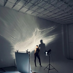 Feuille de <span class=keywords><strong>film</strong></span> Mylar Réflecteur d'éclairage hautement réfléchissant pour la <span class=keywords><strong>photographie</strong></span> Rouleau de <span class=keywords><strong>film</strong></span> Mylar miroir réfléchissant double face - Product Image 5