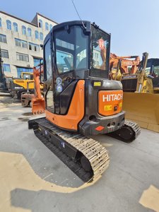Mini-excavatrice Hitachi Zaxis 55USR d'occasion certifiée du Japon, 5,5 tonnes, avec moteur, boîte de vitesses, PLC, pompe hydraulique et engrenages certifiés - Product Image 4
