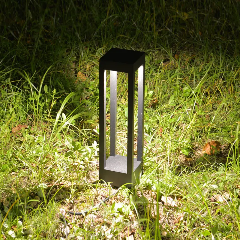 China Wholesale Outdoor Waterproof Garden Decorative Lawn Floor Lamp Stainless Steel Solar Powered Landscape Path Lights