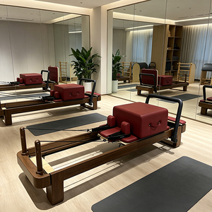 Reformer de <span class=keywords><strong>Pilates</strong></span> professionnel en alliage d'aluminium L3 avec ressort à câble musical coréen et cuir microfibre pour studio de luxe - Product Image 1