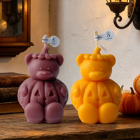 Bougie aromatique en cire de soja en forme d'ours citrouille d'Halloween - Décoration artisanale pour la maison