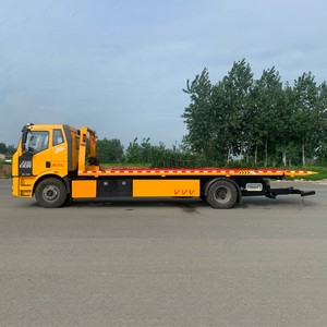 Heavy Duty FAW 4x2 <b>Flatbed</b> Tow <b>Truck</b> 10t Slidebed Wrecker 10 Ton Road Recovery <b>Truck</b> Factory Price - Product Image 5