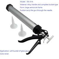 Pistola Dispensadora Manual de Pegamento de Aleación Plateada de 600ml con Émbolo de Varilla Hexagonal, Cubeta de Vidrio Blando, Grado Industrial YG DG-01A, Relación de Empuje 8:1