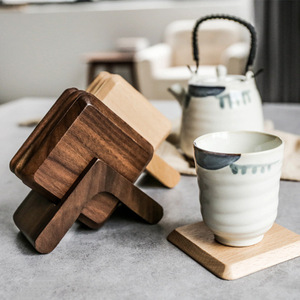 Posavasos cuadrado de nogal negro, tapete de madera de haya con aislamiento térmico para tazas, uso en hoteles y para té - Product Image 2