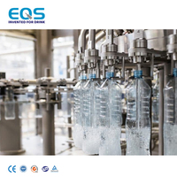 Machine de remplissage et de scellage automatique 3-en-1 pour bouteilles d'eau potable commerciales de 500 ml