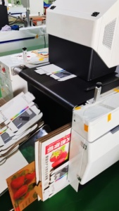 เครื่องพิมพ์ถุงผ้าใยสังเคราะห์และกระดาษจากกว่างโจวเครื่องพิมพ์อิงค์เจ็ทดิจิตอลโฟกัสสำหรับเครื่องพิมพ์ A3 A4ในตำนาน - Product Image 5