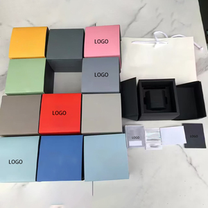 Caja de reloj de marca al por mayor de fábrica en stock con logo, juego completo de embalaje con bolsa de regalo, caja de reloj con logo personalizado para hombre - Product Image 2