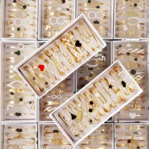 Bracciale in Acciaio Inossidabile con Placcatura in <span class=keywords><strong>Oro</strong></span> per Donne e Ragazze, Gioiello alla Moda con Incastonatura Geometrica - Product Image 3