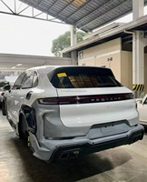 Kit Carrosserie en Fibre de Carbone pour Porsche Cayenne – Améliorations Cayenne Style TH – Pare-chocs, Jupes Latérales, Diffuseur, Spoiler, Capot Large de Haute Qualité