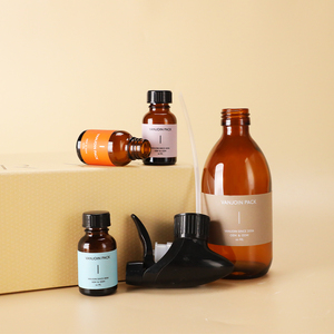 Flacon cosmétique personnalisé en verre ambré pour gel douche, lotion, shampoing et après-shampoing avec pulvérisateur et <span class=keywords><strong>mini</strong></span>-recharge - Product Image 2