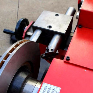 Torno para Discos de Freno de Vehículos, Torno para Cortar Discos y Tambores de Freno, Máquina Pulidora de Tambores para Reparación de Automóviles - Product Image 5