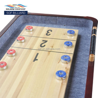Table de shuffleboard S.Q.F 2025 de haute qualité, 9 pieds, jeu de sport populaire en intérieur au Royaume-Uni, inspiré du snooker, en vente