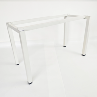 Bureau d'ordinateur moderne pour cadres avec structure en fer et pieds métalliques pour salon, installation simple