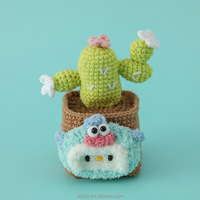 Ornement de table créatif et mignon, décoration de chambre, de bureau, de maison, cadeau, plante de cactus au crochet, pot de fleurs en fil tricoté fait main