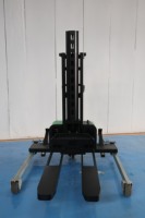 SHUNCHA Self Loader1.5ton 1300mm entièrement Walkie Auto-chargement Gerbeur électrique Chariot élévateur avec jambe à cheval