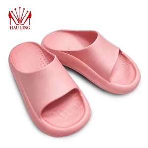 Claquettes confortables en EVA à semelle épaisse avec soutien ergonomique de la voûte plantaire, semelle antidérapante et imperméable pour la famille, intérieur et extérieur - Product Image 6