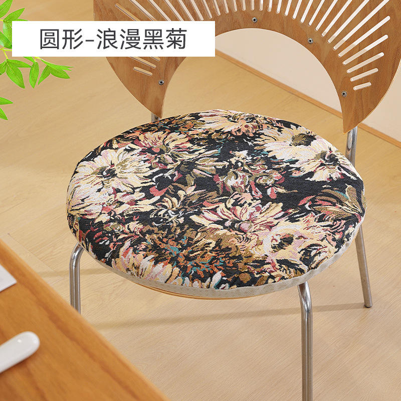 กลม - ดอกเบญจมาศสีดำโรแมนติก