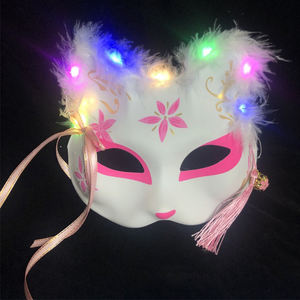 Groothandel Custom Plastic Pvc Halloween Geschenk Anime Party 3d Gloeiende Veren Led Half Gezicht Kat Vos Dier Feestmaskers