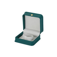 Boîte à bijoux multifonction de haute qualité en cuir PU pour bagues, boucles d'oreilles, colliers et chaînes