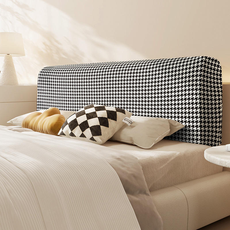 ฮาวด์สทูธ