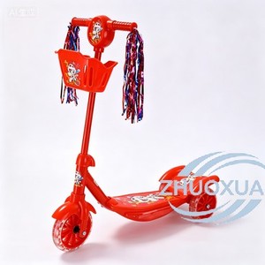 Trottinette portable pour enfants en acier, luxe moderne, pour l'extérieur, norme CE, roue avant de 140 mm, légère, deux roues - Product Image 1