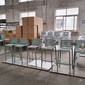 <span class=keywords><strong>Tabouret</strong></span> de bar minimaliste en plastique blanc avec assise et dossier ventilés à lattes, empilable, pour café commercial, balcon extérieur, pub - Product Image 6