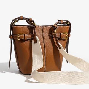 New PU material fashionable bucket bag popular women's crossbody bag - Product Image 6