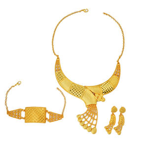 फूलों की डिजाइन क्रॉस-बॉर्डर हॉट सेलिंग दुबई 24k सोने के साधारण गहने भारतीय दुल्हन की हार की मिट्टी - Product Image 5