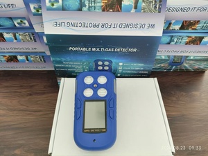 Détecteur de gaz multi-fonctions portable MST410 avec batterie remplaçable 4-en-1, détection de fuites NO2/SO2/CO2/VOC, alarme sonore/lumineuse/vibrante, IP65 - Product Image 4