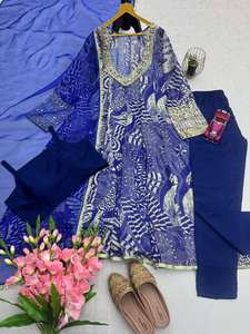 Ensemble Salwar Kameez indien ethnique Fulpari en crêpe naturel, broderies, sequins, travail manuel au miroir, sans plis, style décontracté - Product Image 3