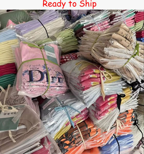 Lote Mixto de Conjuntos de Ropa para Niños: Camisetas, Chalecos y Vestidos (0-12 Años) - Modelo 2026.4 - Listo para Enviar a Otros Países - Product Image 5