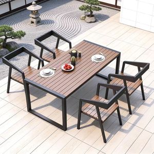 Conjunto <span class=keywords><strong>de</strong></span> <span class=keywords><strong>Mesa</strong></span> <span class=keywords><strong>y</strong></span> <span class=keywords><strong>Sillas</strong></span> para Exteriores, Resistentes al Sol <span class=keywords><strong>y</strong></span> al Agua, <span class=keywords><strong>de</strong></span> Plástico <span class=keywords><strong>y</strong></span> Madera, para Patio, Jardín, Terraza o Villa - Product Image 2