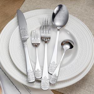 Juego de cuchara de cuchillo y tenedor dorado clásico de acero inoxidable tallado 1010 creativo, tótem pulido de espejo alto para obsequios - Product Image 5