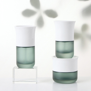 Màu xanh lá cây Frosted Lotion chai 20ml 30ml 50ml <span class=keywords><strong>100ml</strong></span> 120ml 150ml thủy tinh bơm chai 30g 50g 100g màu xanh lá cây Frosted mỹ phẩm Jar - Product Image 4