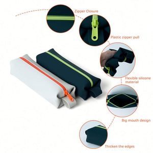 Sac de maquillage et de voyage en silicone léger et écologique avec fermeture éclair, résistant à l'eau, capacité moyenne - Product Image 3