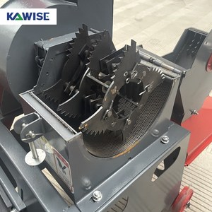 Nouveau <span class=keywords><strong>broyeur</strong></span> auto-amorçant à double usage avec aspiration automatique et alimentation manuelle pour le traitement des grains et du fourrage - Product Image 5