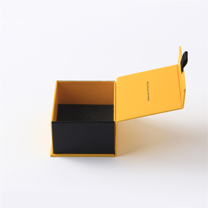 Nuova Collezione di Scatole per Gioielli Personalizzate, Confezioni Lucide in Carta per Profumi e Gioielli - Product Image 4