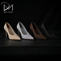 Pumps en textile à bout pointu avec strass MIA DIVA pour femmes, talon de 7,5 cm et semelle extérieure en TPR pour les soirées