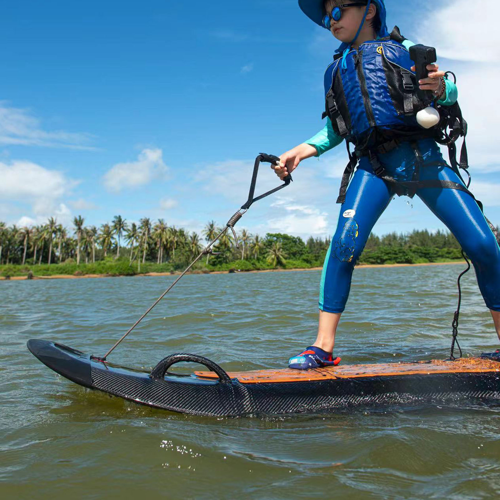JETFLY 150kg Carbon Fiber Electric Surfboard - Jet Surfing
