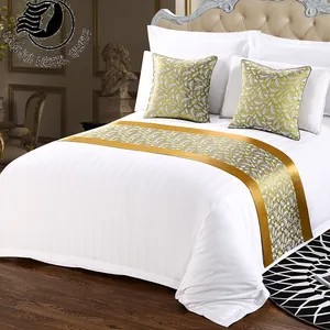 Hotel Bed Scarf Set Wholesale Simple Modern Chinese Decorative Luxury Bed Runners And Cushion Set