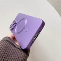 Coque de téléphone portable souple en TPU avec protection magnétique pour objectif et peinture métallique populaire pour iPhone 18 17 16 15 14 13 12 11 Pro Max