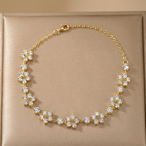 Pulsera de flores de diamantes de oro amarillo para mujer, diamantes de talla brillante redonda, joyería romántica para boda - Product Image 4